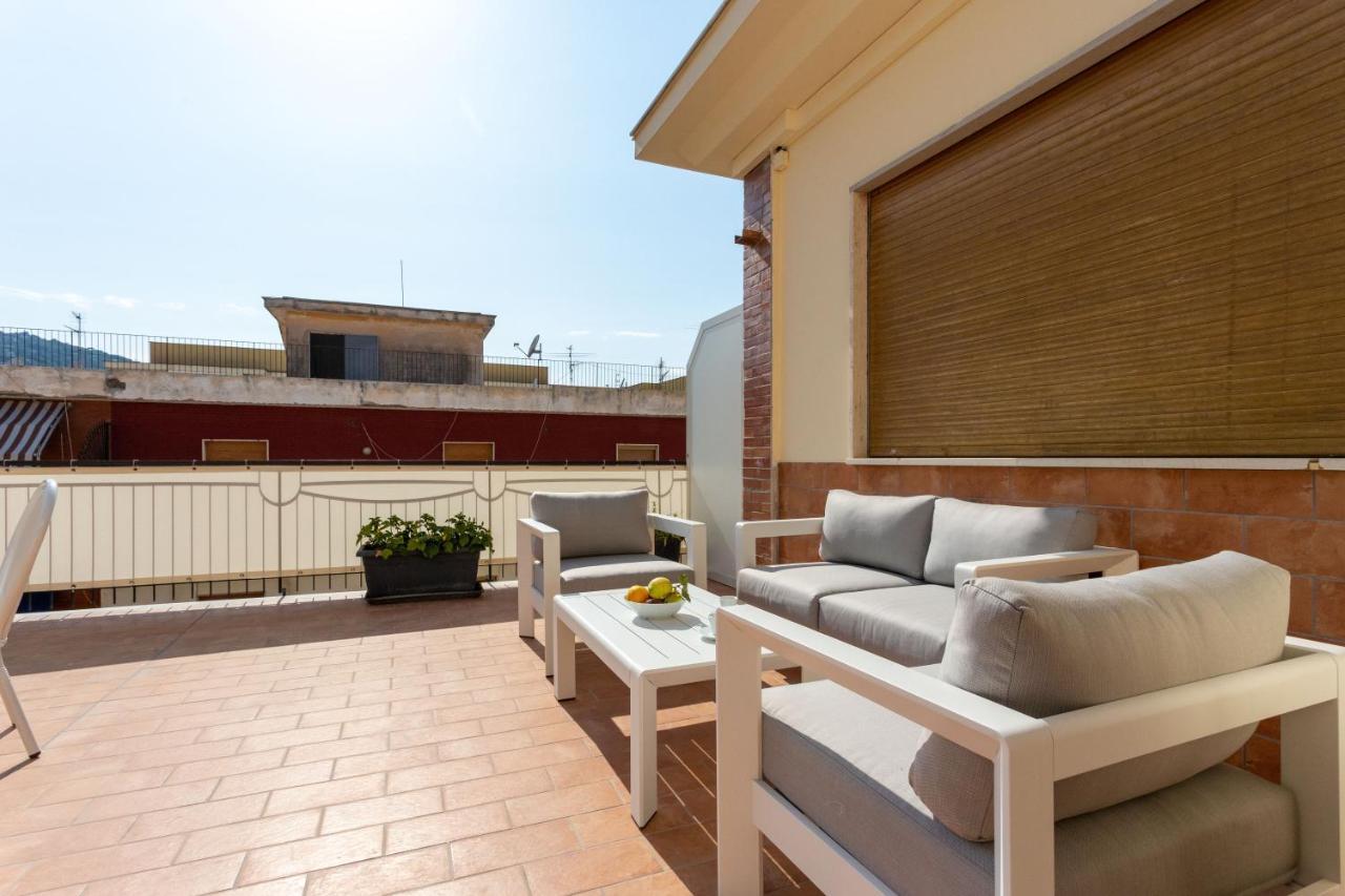 Tofani Apartment - Luminoso Con Terrazzo Panoramico Sorrento Exterior photo